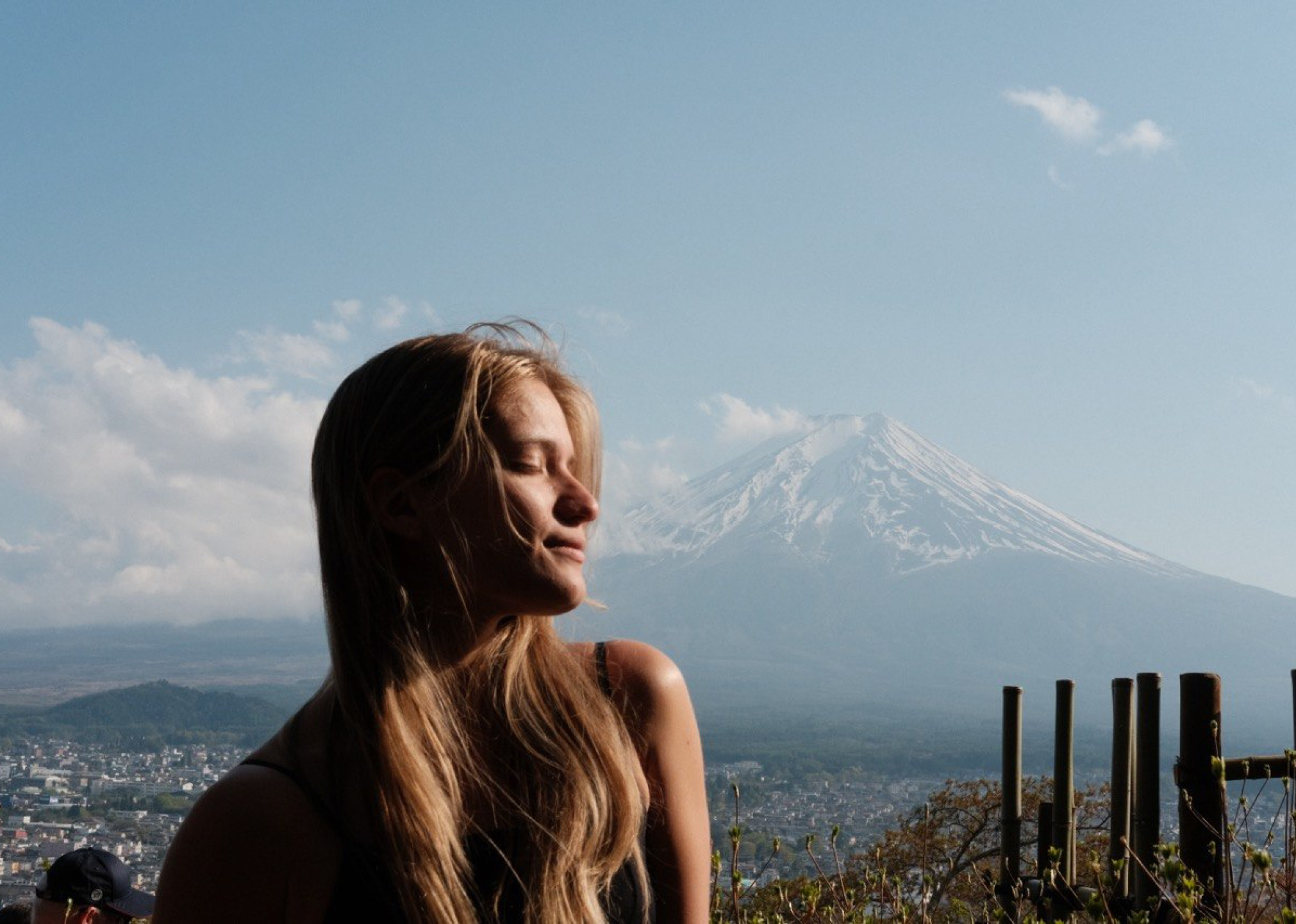 Catherine in front of Mount Fuji